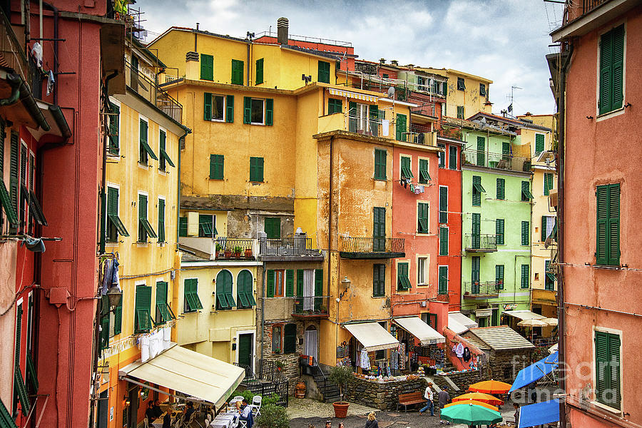 Vernazza Cinque Terre Strolling into Town Photograph by Wayne Moran
