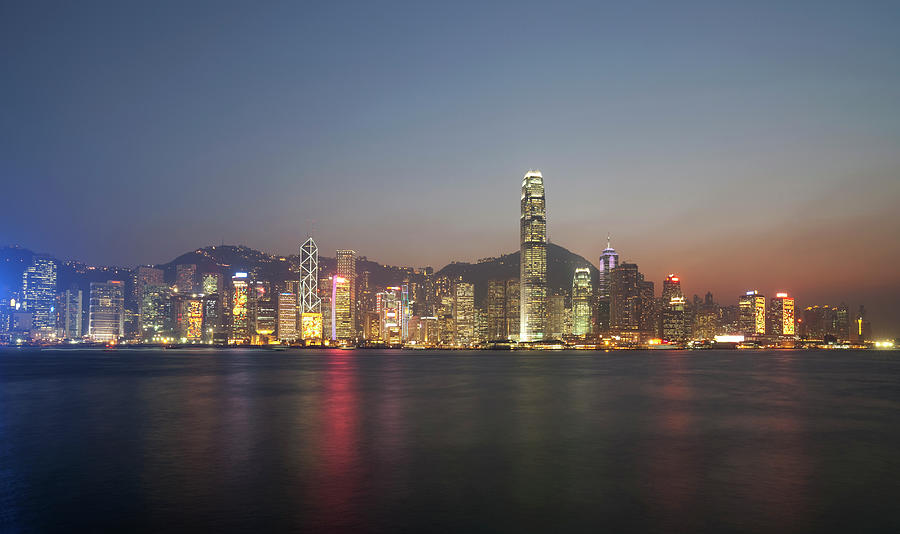 Victoria Harbour, Hong Kong Photograph by Simonbradfield