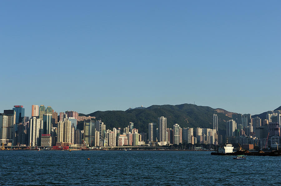 Victoria Harbour by Wallacefsk