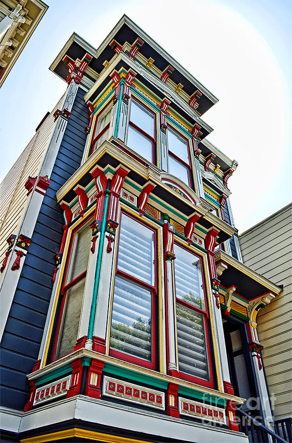 San Francisco Photograph - Victorian House in the Mission District of San Francisco by Jim Fitzpatrick