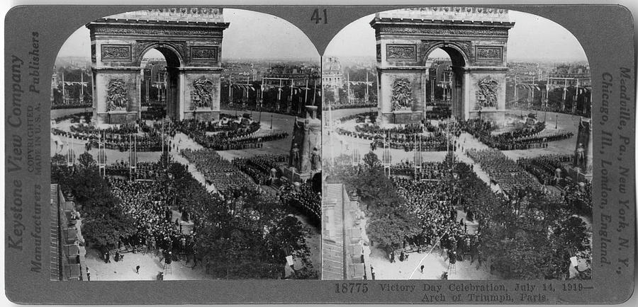 Victory Day Celebration At The Arc De Photograph by The New York Historical Society