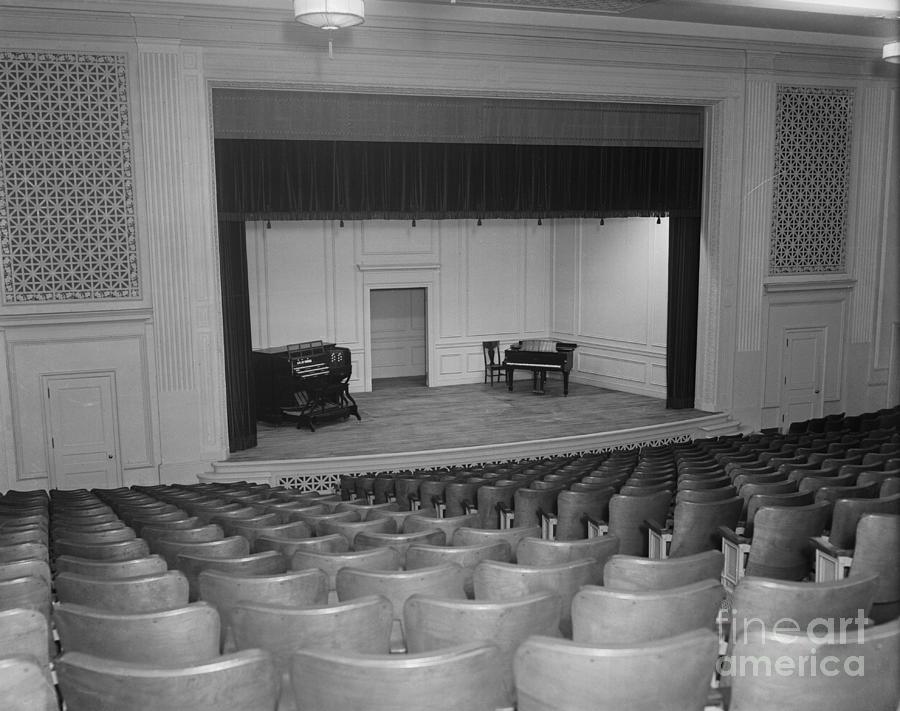 View Of Congressional Library Music Photograph by Bettmann