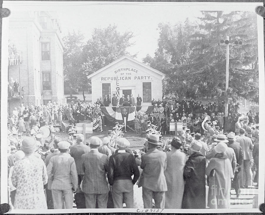 View Of Republican Party Anniversary Photograph by Bettmann