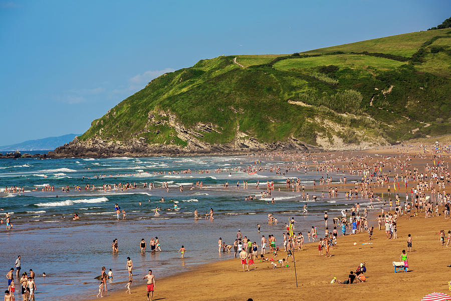 View Of Zarauz Beach In Gipuzkoa Photograph by Gonzalo Azumendi View Of Zarauz Beach In Gipuzkoa Photograph by Gonzalo Azumendi
