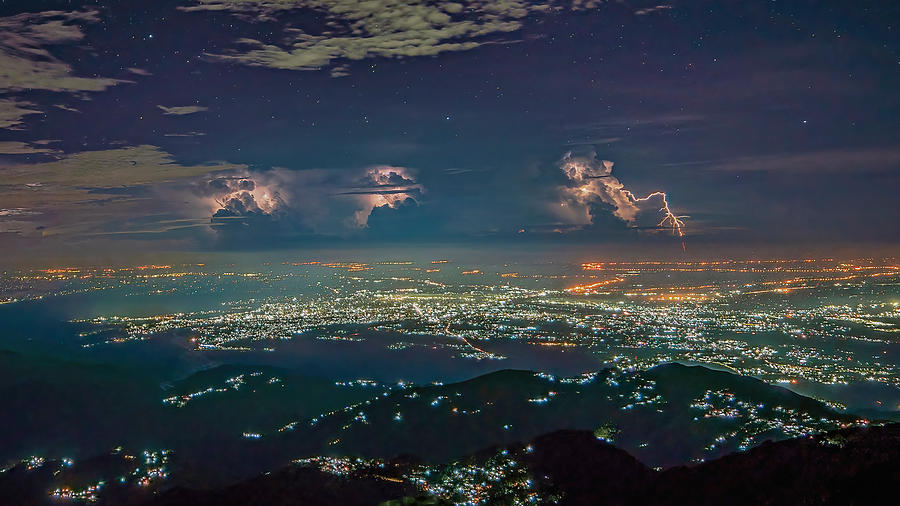 Sky Photograph - Views To Die For by Samir Sachdeva