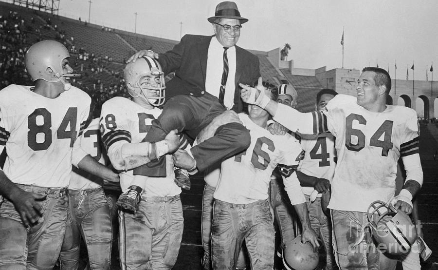 Vince Lombardi Receiving Victory Ride Photograph by Bettmann Vince Lombardi Receiving Victory Ride Photograph by Bettmann