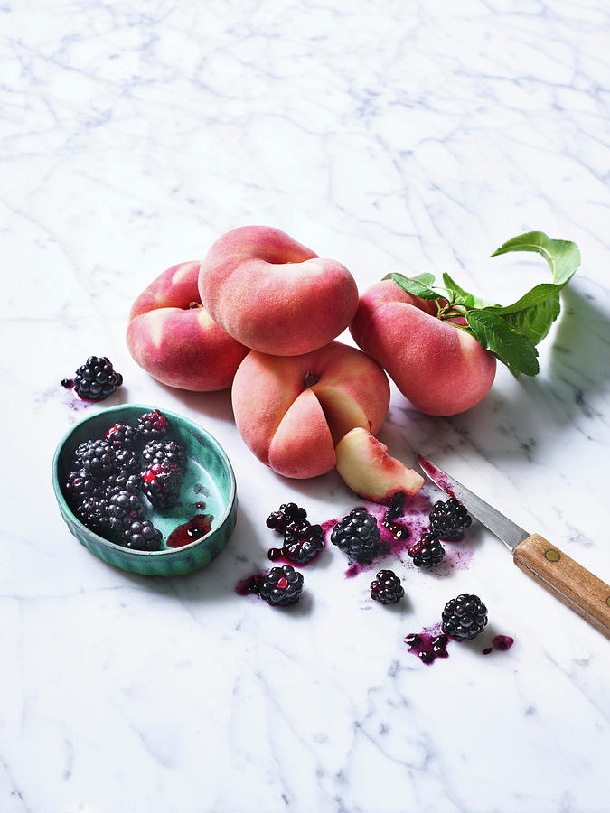 Vineyard Peaches And Blackberries On A Marble Plate Photograph by Leigh Beisch