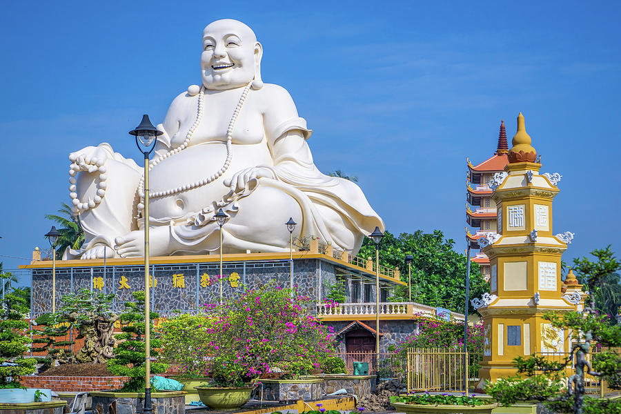 Vinh Trang Temple Buddha Photograph by Gary Gillette