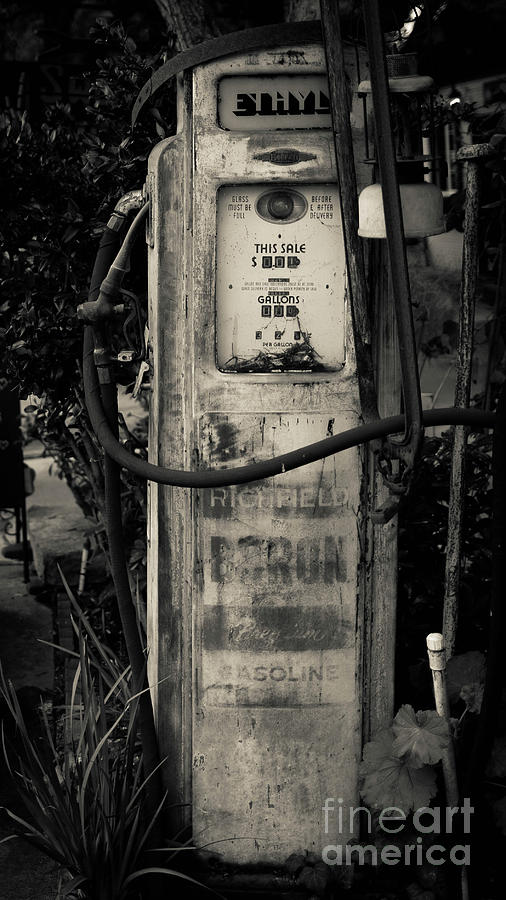 Vintage Antique Gas Pump Photograph by Edward Fielding