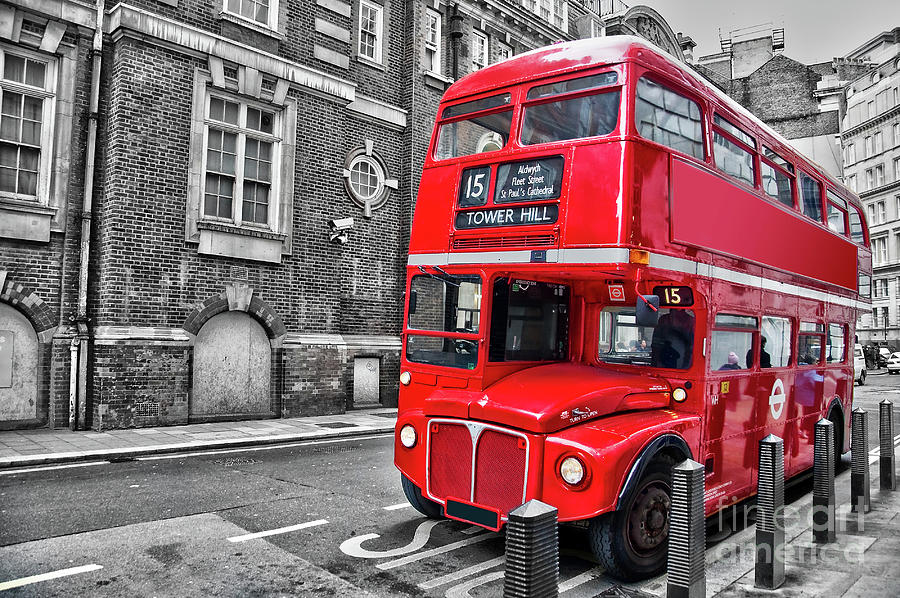 Vintage bus in London Photograph by Delphimages London Photography