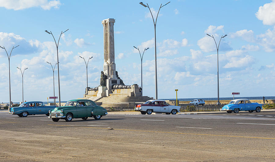 Vintage Cars At The "monumento Al Maine" On The Malecon Waterfront. Old Havana, Cuba Photograph by Robin Runck