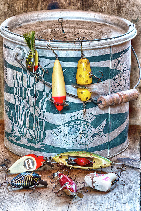 Stunning Vintage Fishing Gear Collection