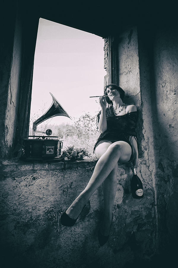 Music Photograph - Vintage Mood by Marco Redaelli