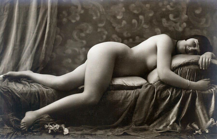 Vintage Nude Girl Gallery - Vintage Nude Art Studies No.67 Lady Lying On Couch Photograph by Erotique  La Femme Vintage Nude Art Studies - Fine Art America