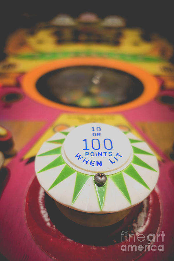 Vintage Pinball 100 Points When Lit Photograph by Edward Fielding