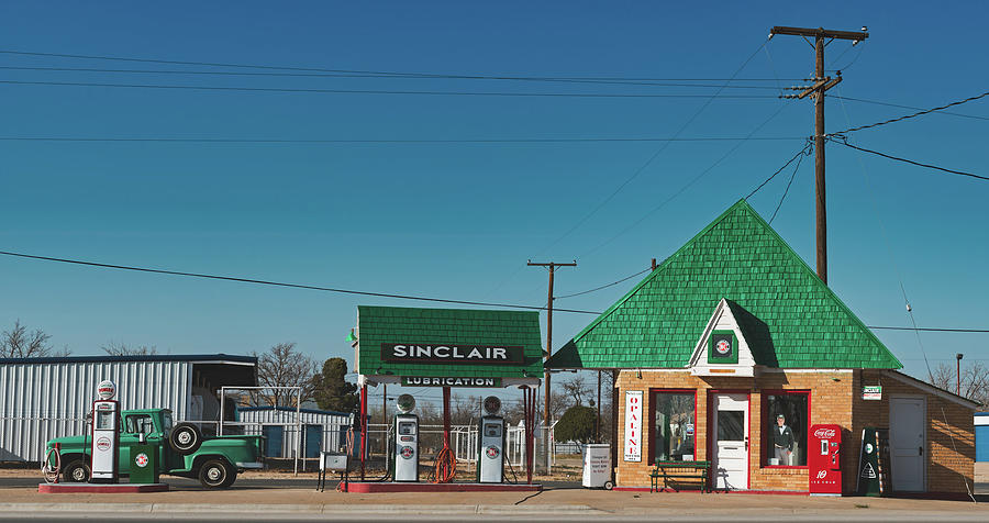 Transportation Photograph - Vintage Sinclair Gas Station by Mountain Dreams