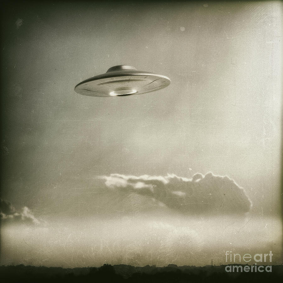 vintage flying saucer art