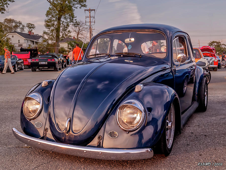 Vintage VW Beetle at Sunset Digital Art by Ken Morris