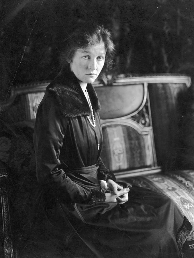 Violet Astor Photograph by Fpg