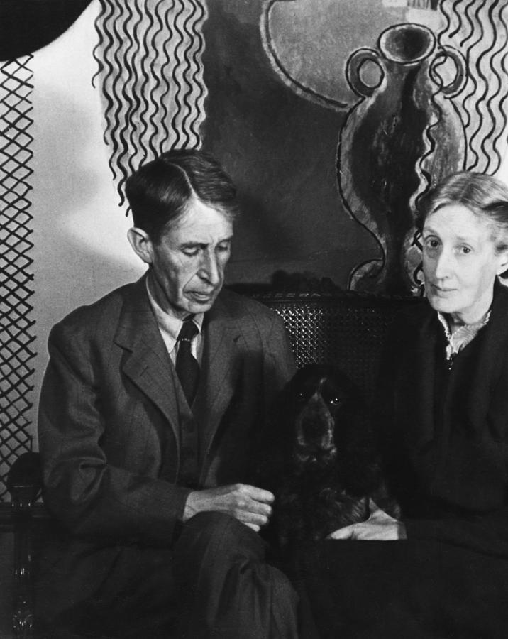 Virginia Woolf Photograph by Gisele Freund