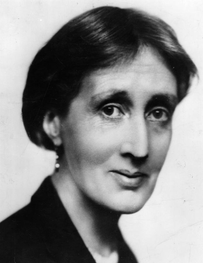 Virginia Woolf Photograph by Hulton Archive