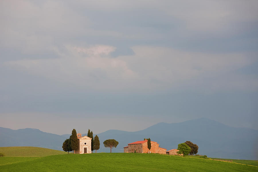 Vitaleta Chapel Near Pienza, Tuscany Photograph by Peter Adams