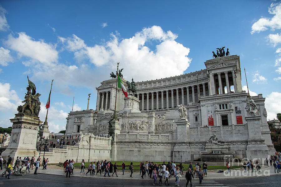 Vittorio Emanuele II Monument Photograph by Wayne Moran