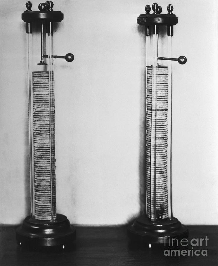 Voltaic Columns Photograph by Bettmann