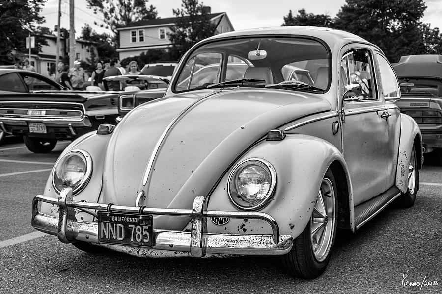 VW Beetle Photograph by Ken Morris