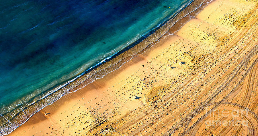 Waikiki Beach Footprints Photograph by Debra Banks