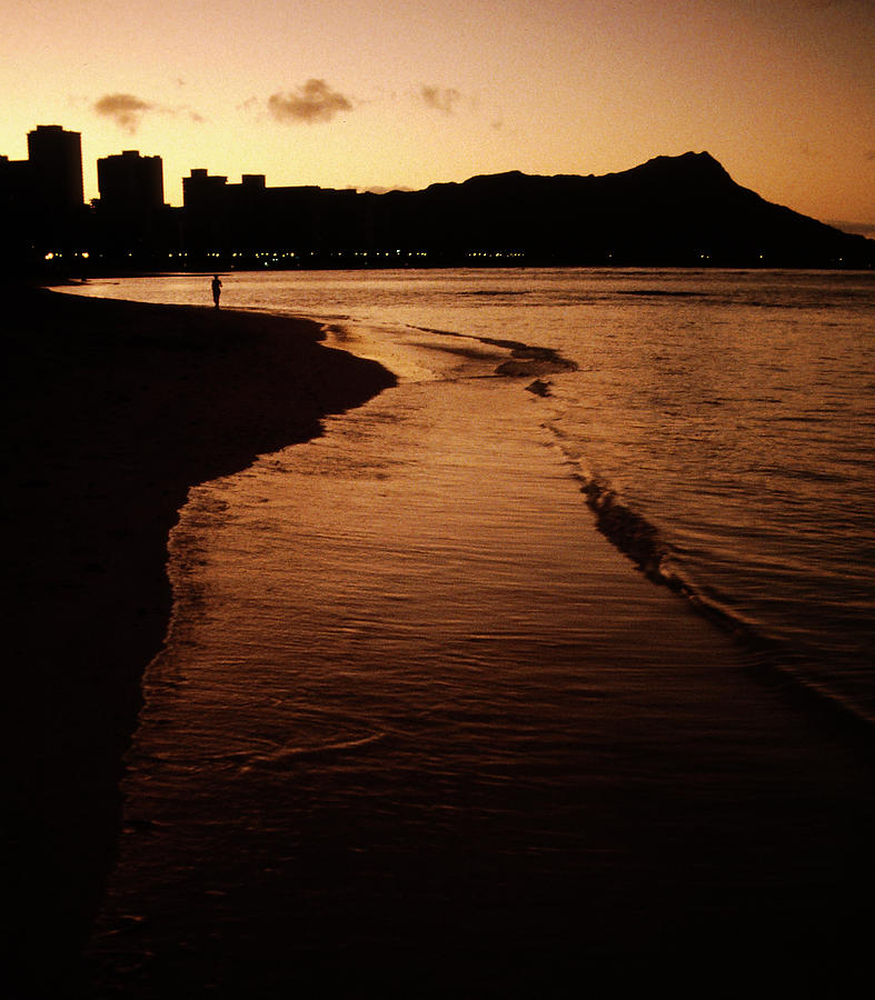 Waikiki Sunrise Photograph by Rein Nomm