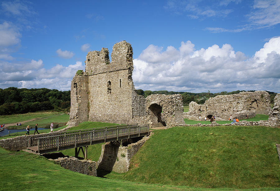 Wales, Vale Of Glamorgan, Bridgend By David Toase