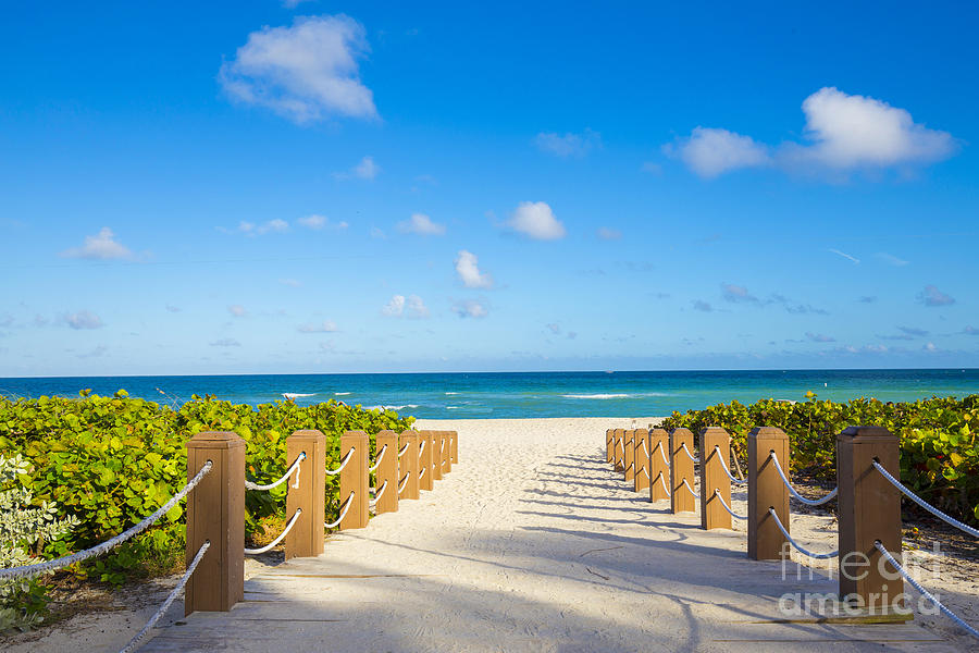 Heat Photograph - Walkway To Famous South Beach Miami by Mia2you