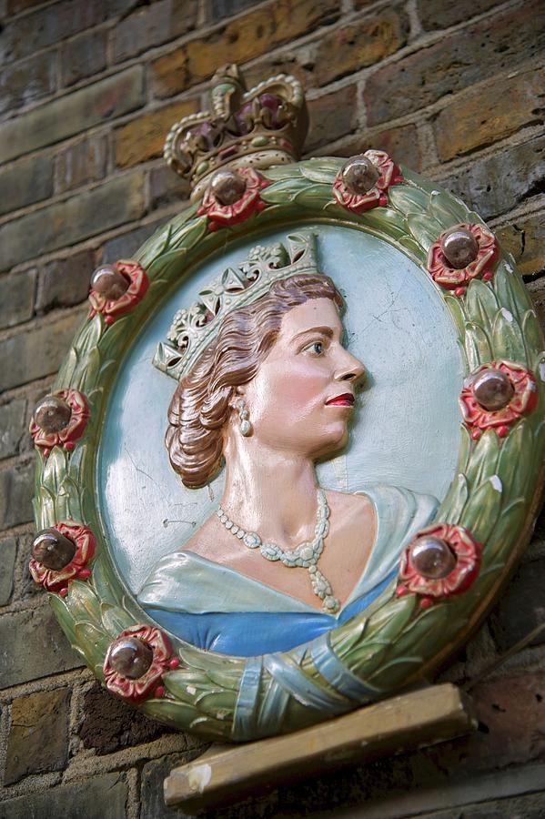 Wall Decoration Featuring The Queen On A Stone Wall Photograph by Winfried Heinze