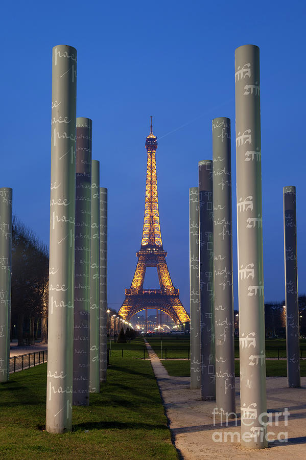 Wall Of Peace And Tour Eiffel, Paris, Ile De France, France Photograph
