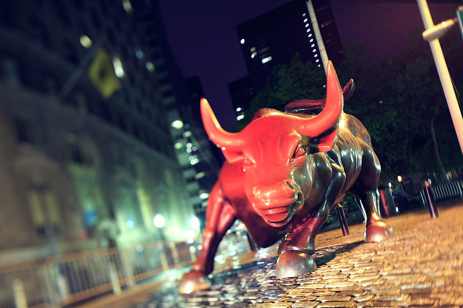 Wall Street Bull, Nyc Digital Art by Maurizio Rellini