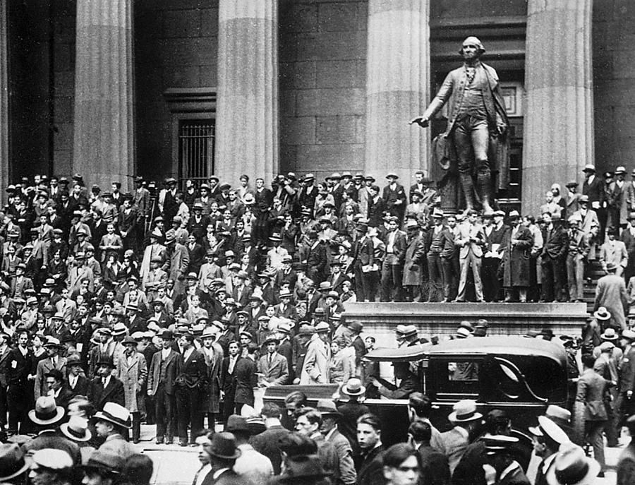 Wall Street Crash, 1929 A Crowd Photograph by Keystone-france