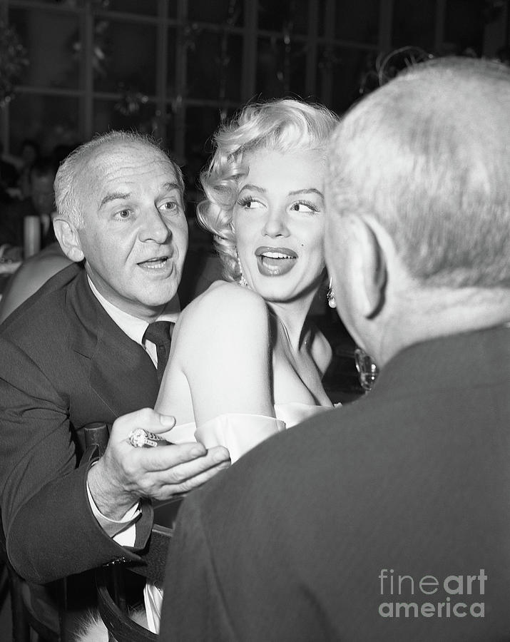 Walter Winchell And Marilyn Monroe Photograph by Bettmann