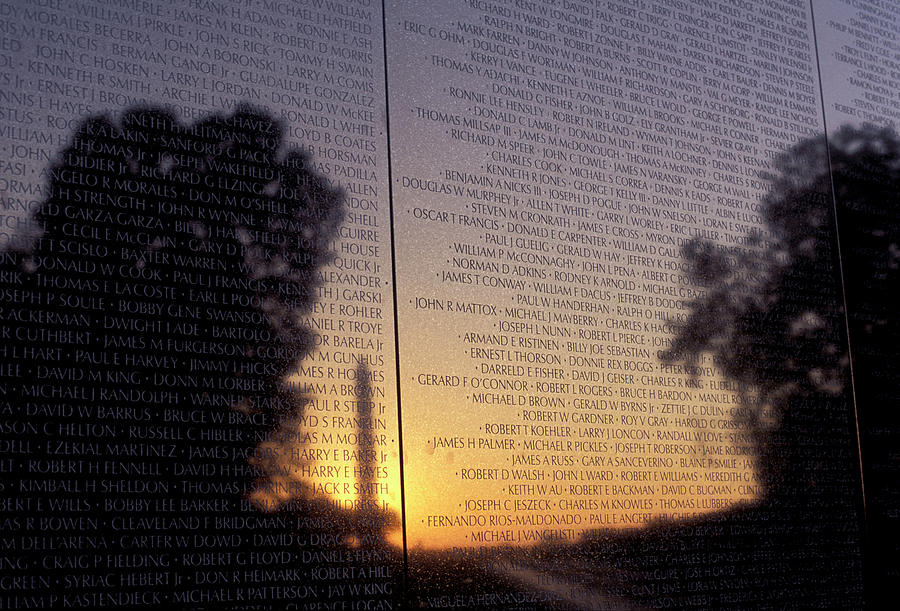 City Digital Art - War Vet Memorial, Washington Dc by Heeb Photos