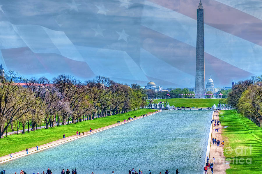 Washington Monument  Photograph by David Zanzinger