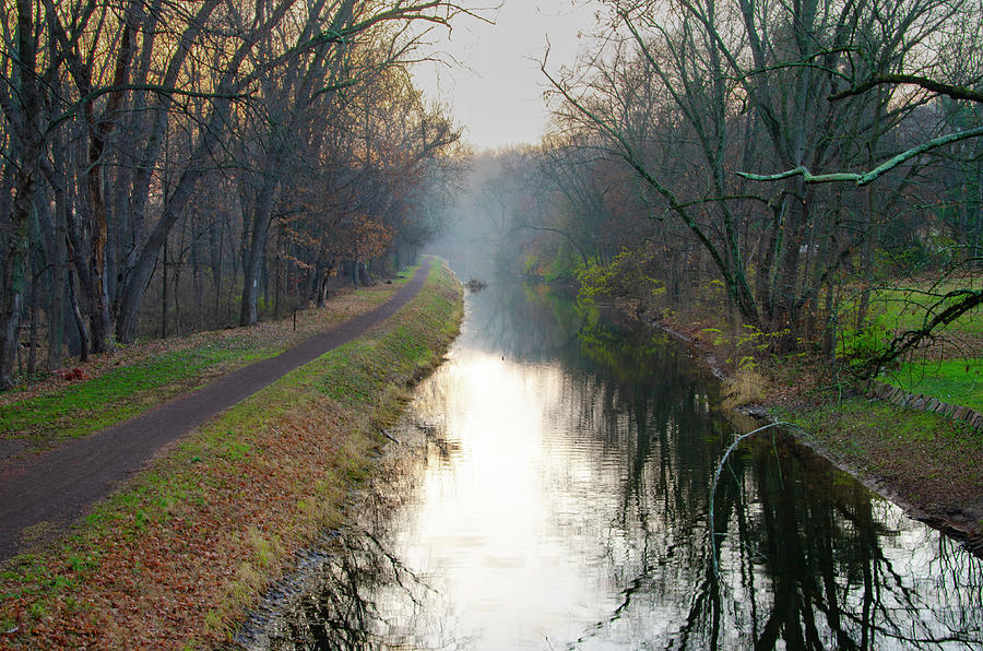 Washingtons Crossing Pennsylvania - Delaware Canal Photograph by Bill Cannon