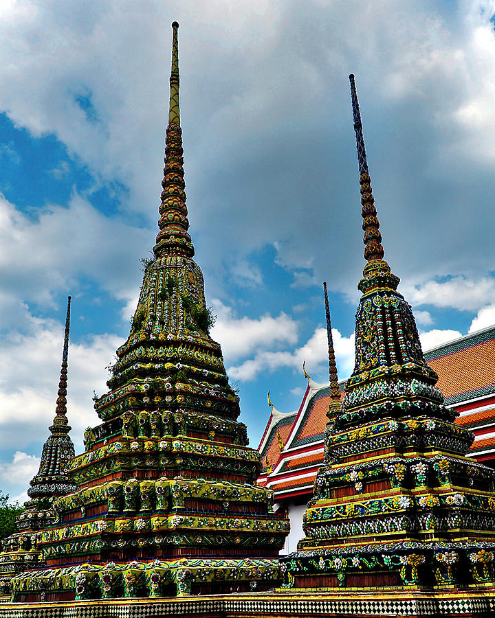 Wat Phao Photograph by Gabriel Perez
