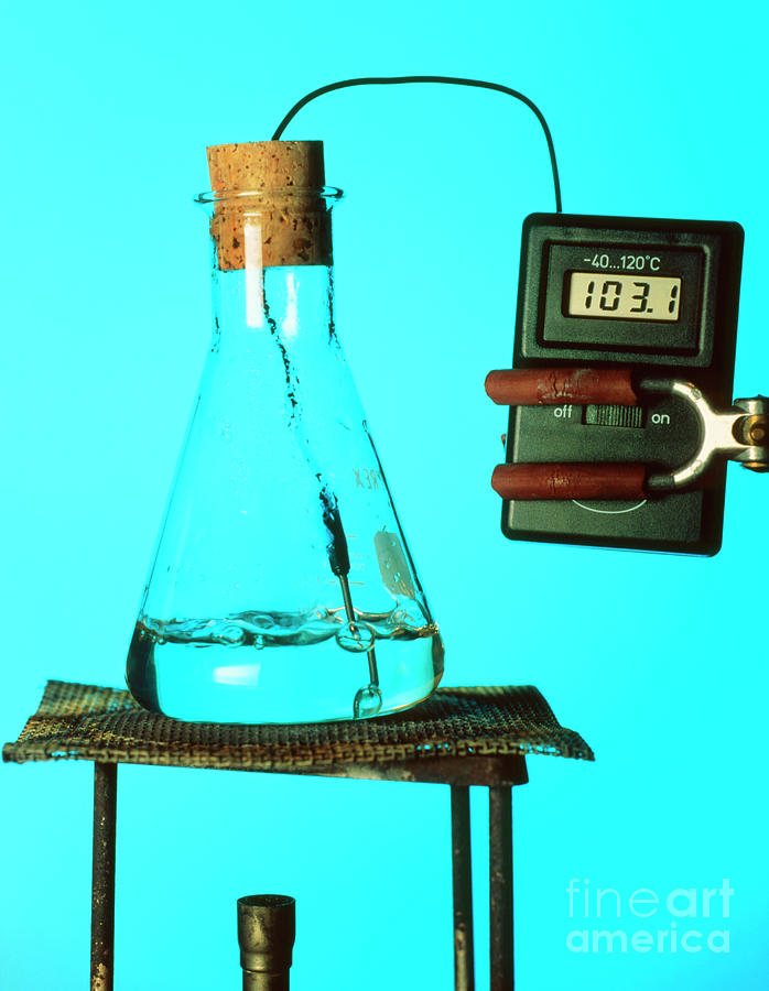 Water Boiling In A Conical Flask Photograph by Adam Hartdavis/science