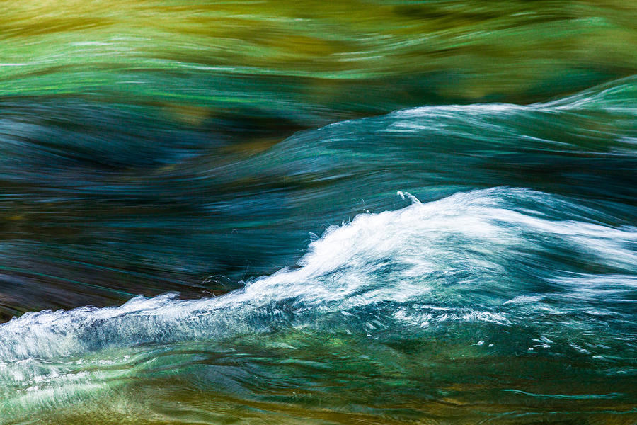 Water Painting Photograph by Francisco Villalpando