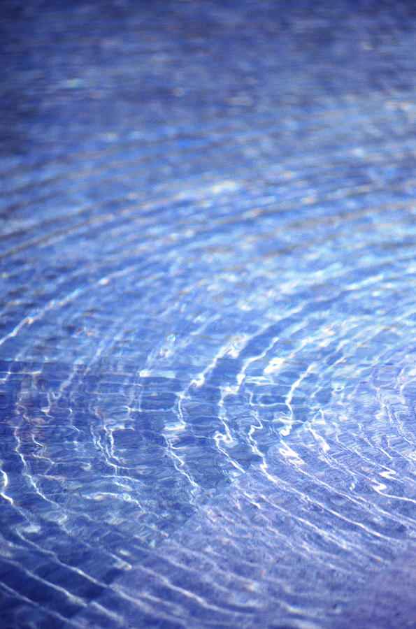 Abstract Photograph - Water Ripple by John Foxx