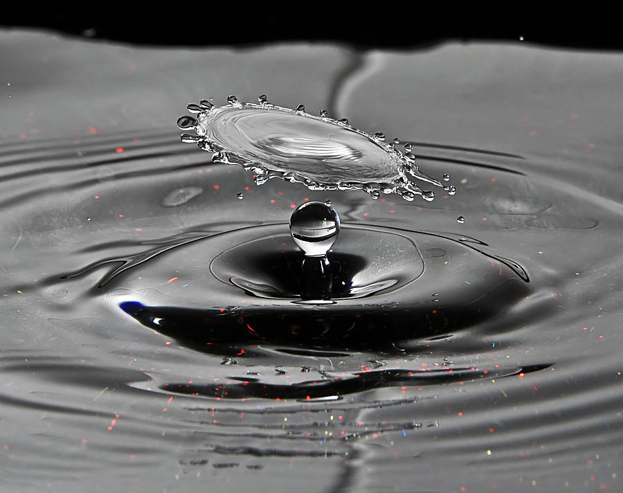 Black And White Photograph - Water Splash by Damian Hock