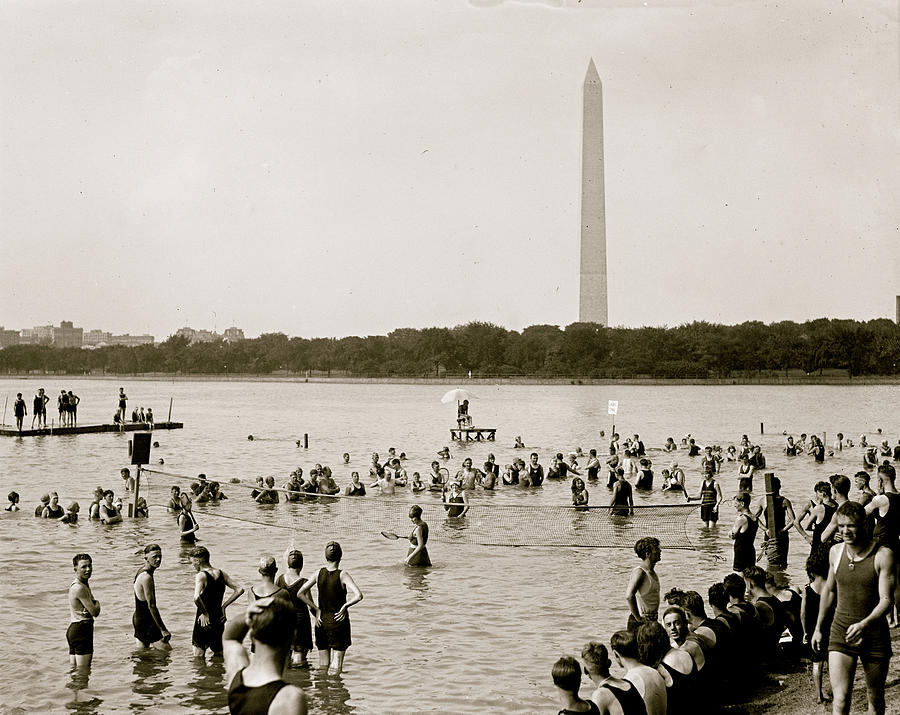 Water Tennis played by citizens in Wasington, DC as they enjpy the tidal basin Painting by 