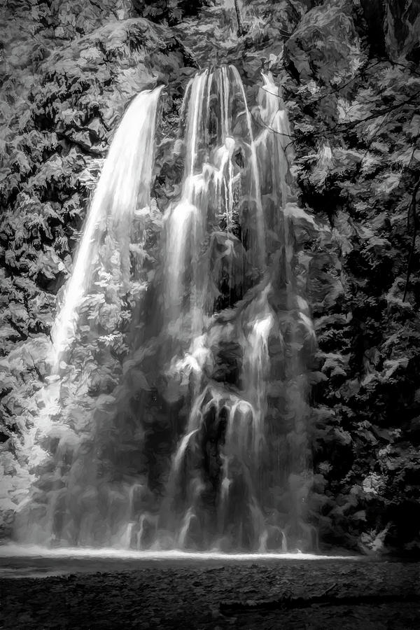 Water Vail Photograph by Maria Coulson