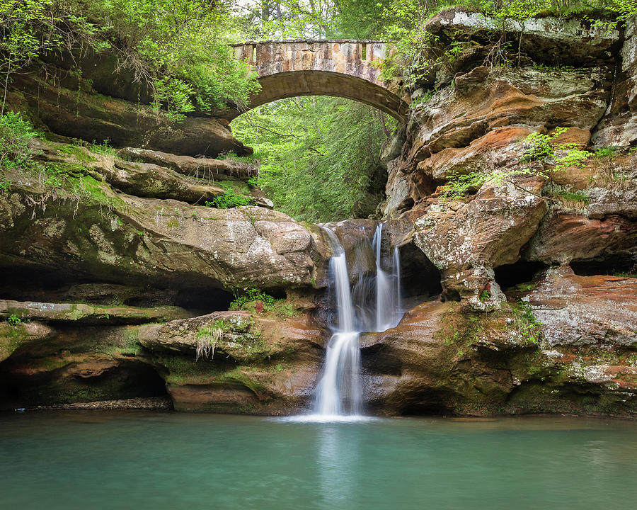 Waterfall at Ohio's Hocking HIlls State Park Photograph by Bill Swindaman