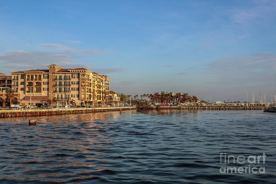 Waterfront Condo Photograph by Tom Claud